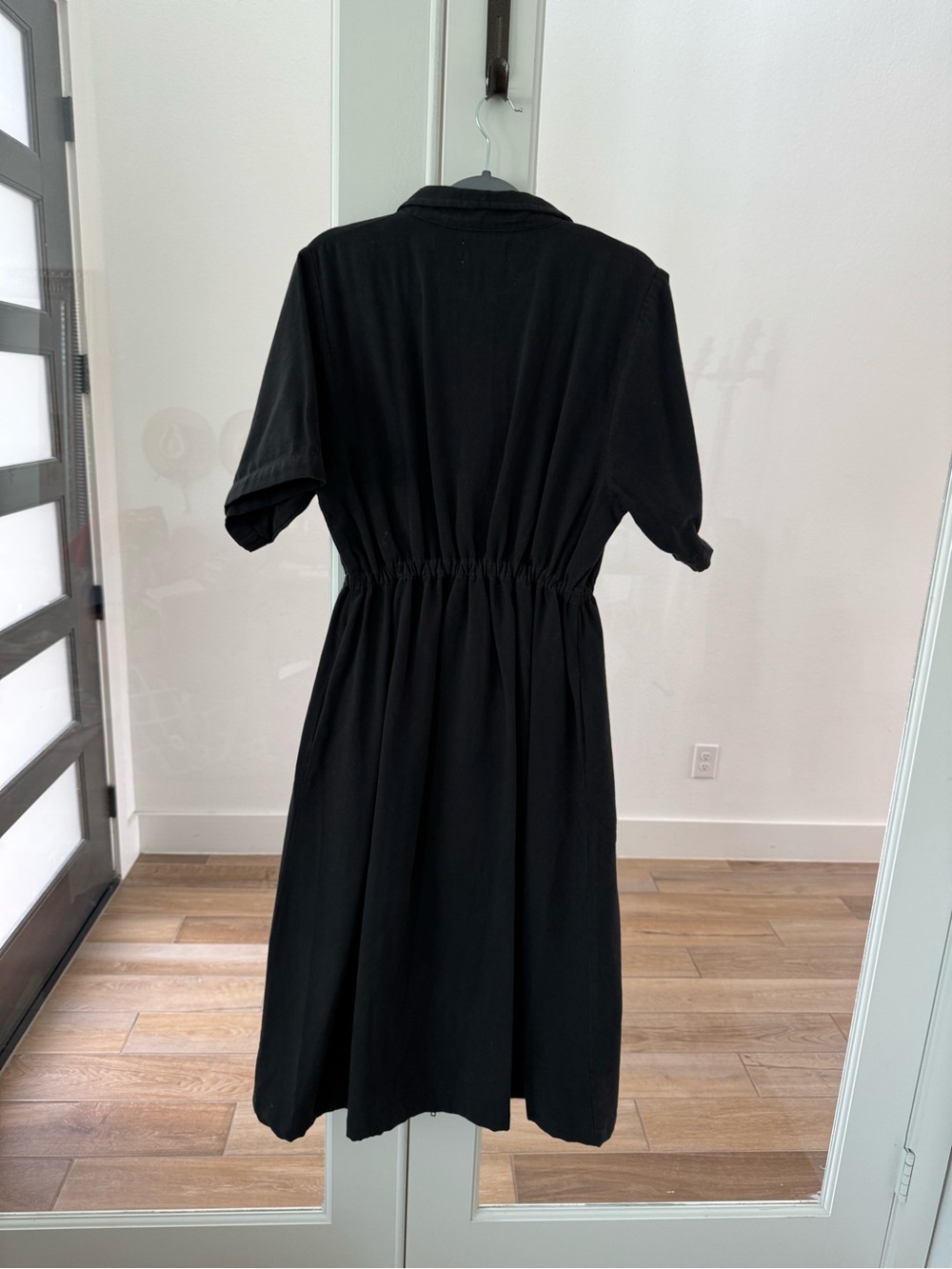 Noble Long Utility Dress - Picture 10 of 11